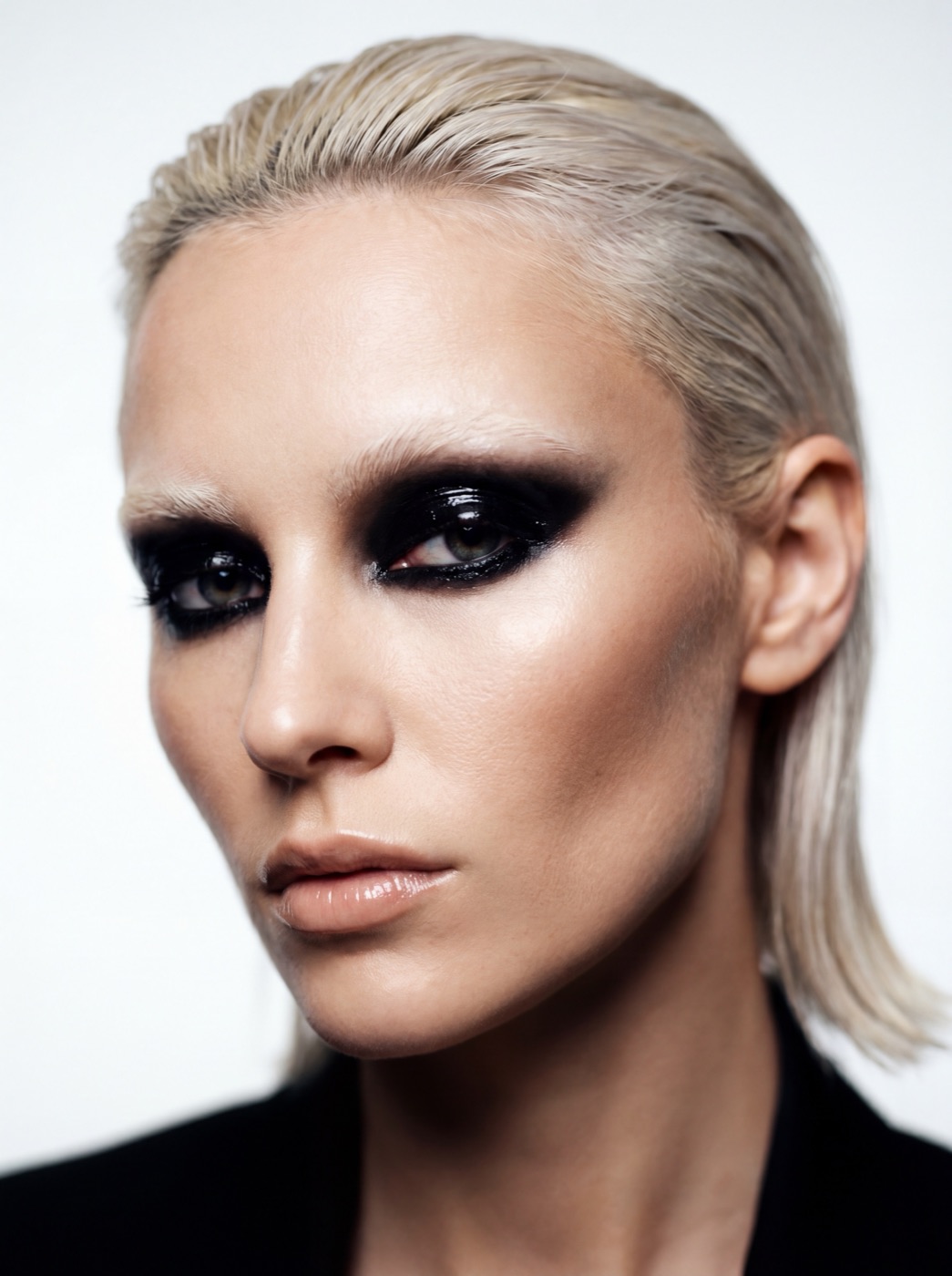 House of Hyde — makeup6
